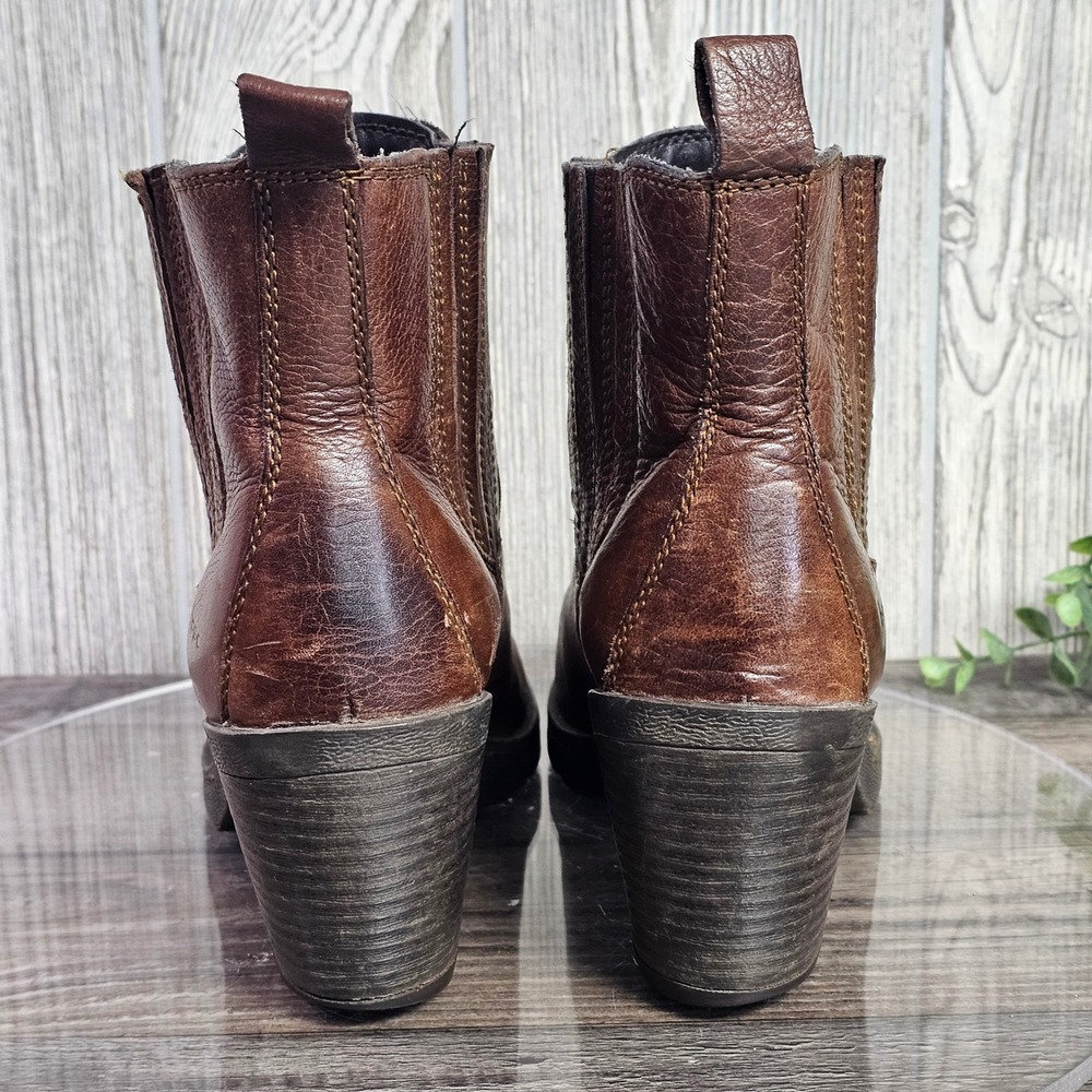 BOC Born Concept Brown Leather Chelsea Ankle Boots Block Heel Women's Size 8 - Picture 5 of 9